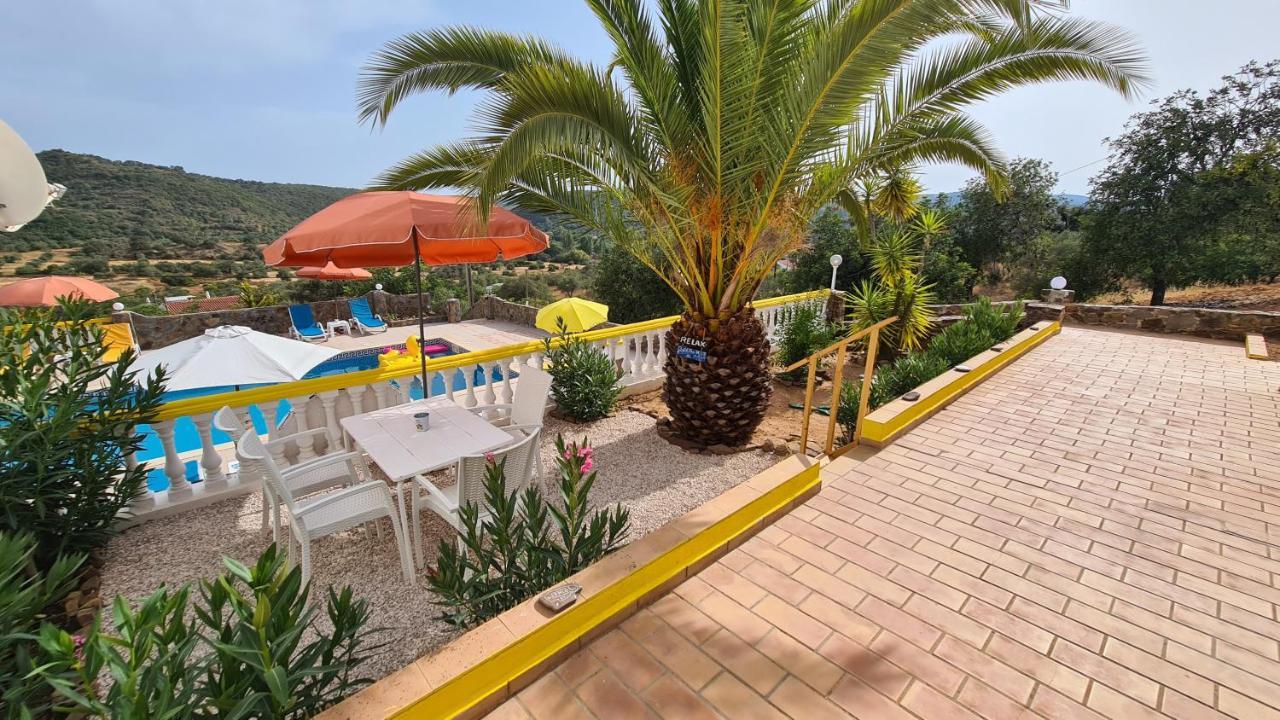Casa Branca Holiday Resort Salir Exterior foto